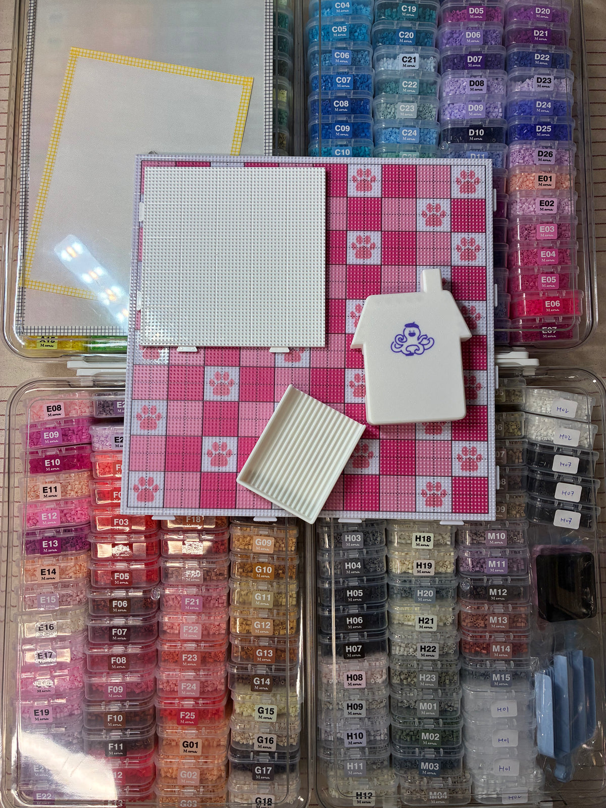 Coffret intégral de perles à repasser 2,6 mm en boîtes – 221 couleurs MARD + 11 outils