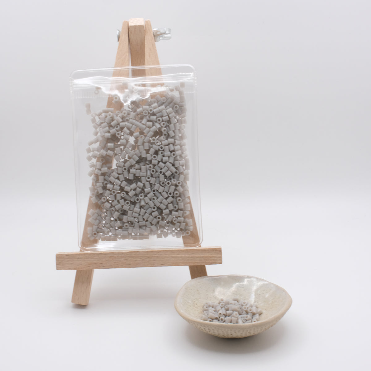 2.6mm Fuse Beads Refill – Light Gray · MARD Code: H11