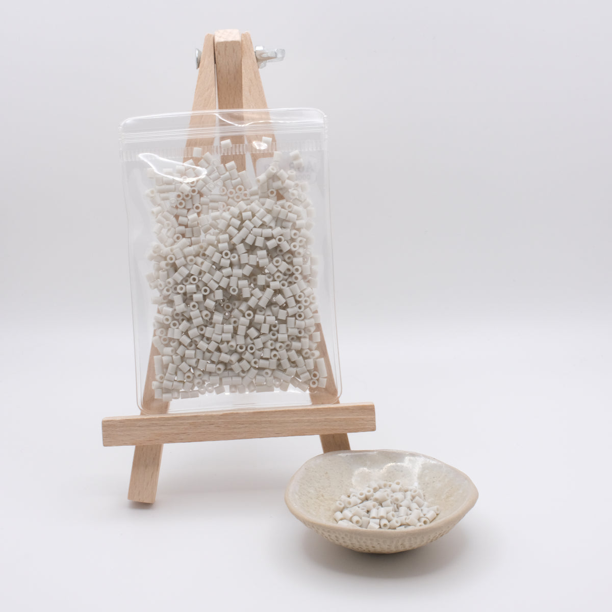 2.6mm Fuse Beads Refill – White Smoke · MARD Code: H09