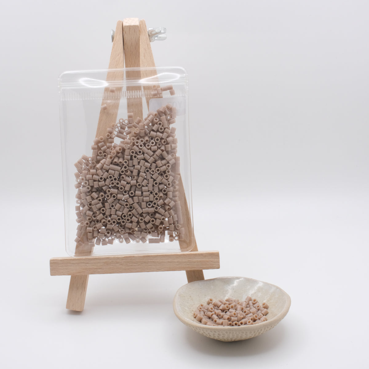 2.6mm Fuse Beads Refill – Greige · MARD Code: M07