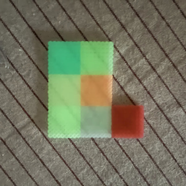 Perles à repasser phosphorescentes 2,6 mm qui brillent dans le noir : nuancier des 7 coloris dans l'obscurité
